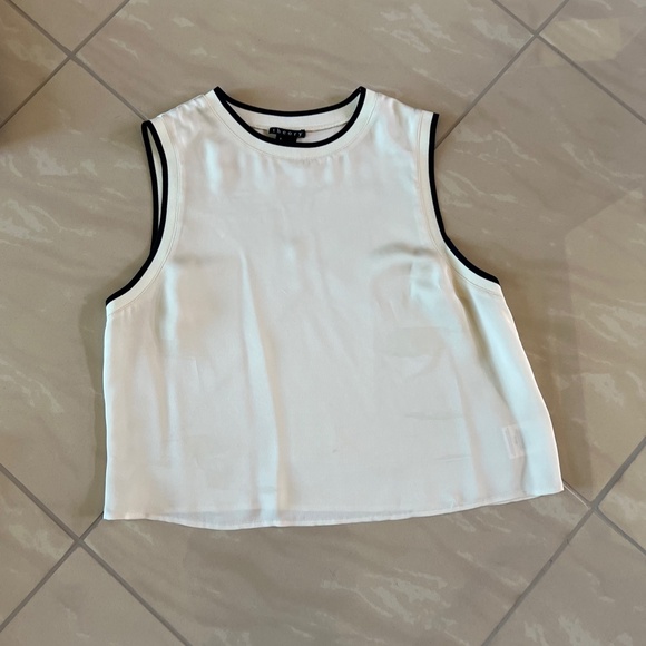 #2105 L'AGENCE hudson tweed jacket 4, Theory Tank S, Ralph Lauren Pants 4 - Picture 4 of 16